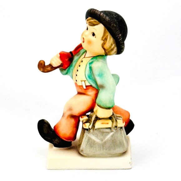 Goebel Hummel 11 2/0 MERRY WANDERER - TMK7 - Five Buttons - Picture 7 of 11